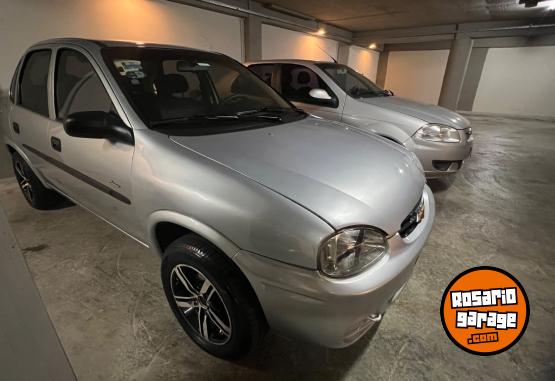 Autos - Chevrolet Corsa Classic s�per 1.4 2005 GNC 274000Km - En Venta