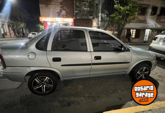 Autos - Chevrolet Corsa Classic s�per 1.4 2005 GNC 274000Km - En Venta