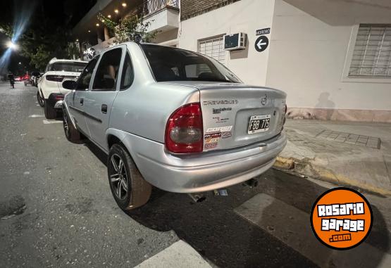 Autos - Chevrolet Corsa Classic s�per 1.4 2005 GNC 274000Km - En Venta