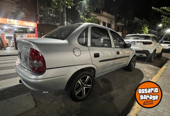 Autos - Chevrolet Corsa Classic s�per 1.4 2005 GNC 274000Km - En Venta