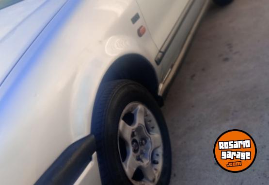 Autos - Renault 19 1994 GNC 290000Km - En Venta