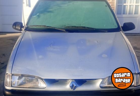 Autos - Renault 19 1994 GNC 290000Km - En Venta