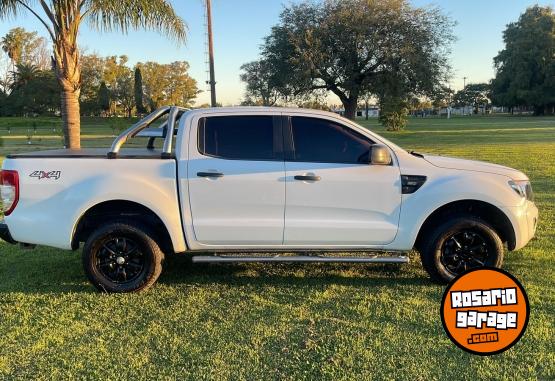 Camionetas - Ford Fort 2013 Diesel 160Km - En Venta