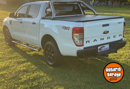 Camionetas - Ford Fort 2013 Diesel 160Km - En Venta
