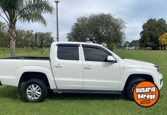 Camionetas - Volkswagen Amaron 2023 Diesel 60000Km - En Venta