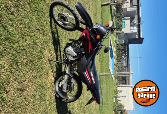 Motos - Honda Tornado 2020 Nafta 5900Km - En Venta