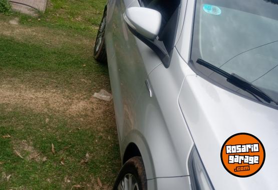 Autos - Fiat Argo 2018 GNC 97000Km - En Venta