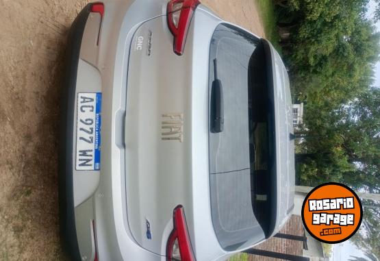 Autos - Fiat Argo 2018 GNC 97000Km - En Venta