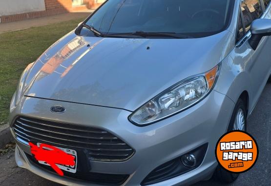 Autos - Ford Fiesta titanium 2014 Nafta 93000Km - En Venta