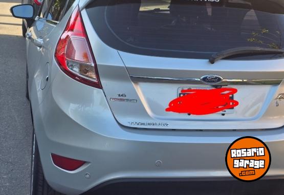 Autos - Ford Fiesta titanium 2014 Nafta 93000Km - En Venta