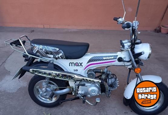 Motos - Motomel 110 cc Max 2022 Nafta 1950Km - En Venta