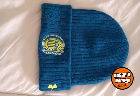 Indumentaria - Excelente Gorro Under Armour Original de Rosario Central Como Nuevo - En Venta