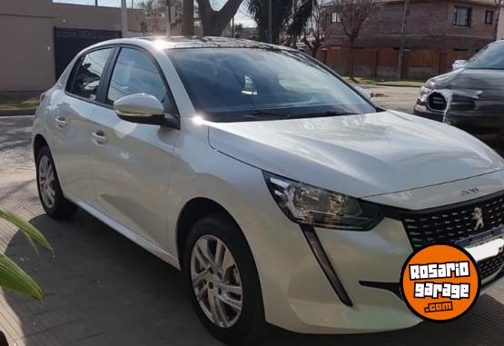 Autos - Peugeot 208 2022 Nafta 19000Km - En Venta