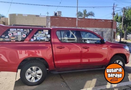 Camionetas - Toyota Toyota Hilux SRV 2.8 TDI 2018 Diesel 96700Km - En Venta