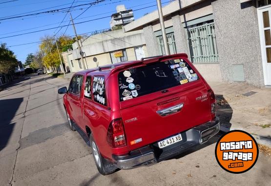 Camionetas - Toyota Toyota Hilux SRV 2.8 TDI 2018 Diesel 96700Km - En Venta