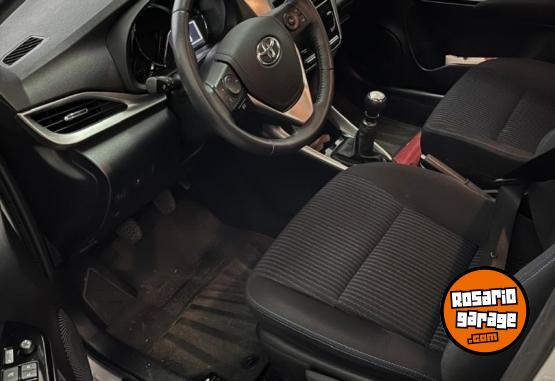 Autos - Toyota Yaris XLS 2021 Nafta 10187Km - En Venta