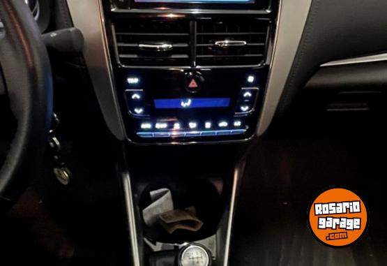 Autos - Toyota Yaris XLS 2021 Nafta 10187Km - En Venta