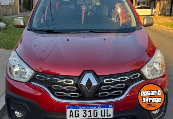 Utilitarios - Renault Kangoo stepway 2023 Nafta 23000Km - En Venta