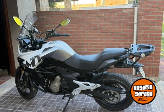Motos - CF MT 650 2023 Nafta 13000Km - En Venta