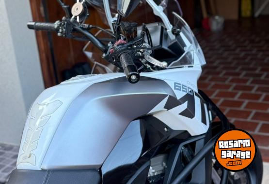 Motos - CF MT 650 2023 Nafta 13000Km - En Venta
