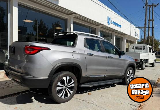 Camionetas - Fiat TORO D/C VOLCANO 1.3 T AT 2025 Nafta 7600Km - En Venta