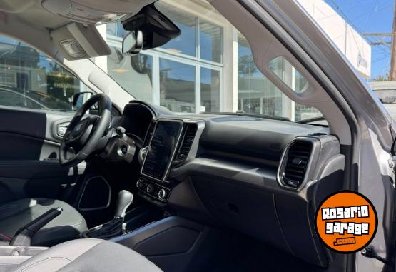 Camionetas - Fiat TORO D/C VOLCANO 1.3 T AT 2025 Nafta 7600Km - En Venta