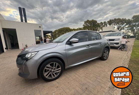 Autos - Peugeot 208 Allure tiptronic 1.6 2022 Nafta 39000Km - En Venta