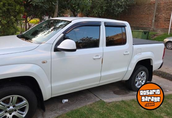 Camionetas - Volkswagen Amarok trenlie 2016 Diesel 193000Km - En Venta