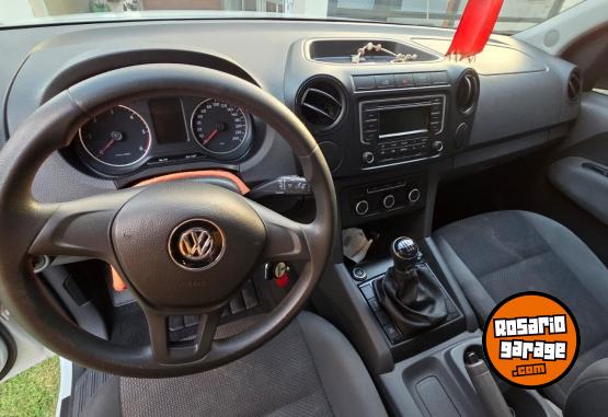 Camionetas - Volkswagen Amarok trenlie 2016 Diesel 193000Km - En Venta