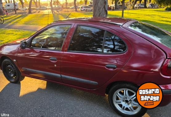Autos - Renault Megane 2004 Diesel 257000Km - En Venta