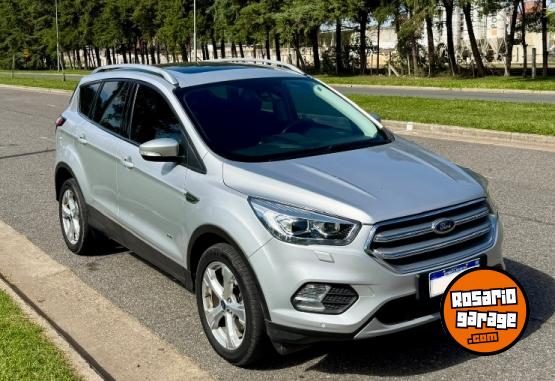 Autos - Ford Kuga Titanium 2018 Nafta 49500Km - En Venta