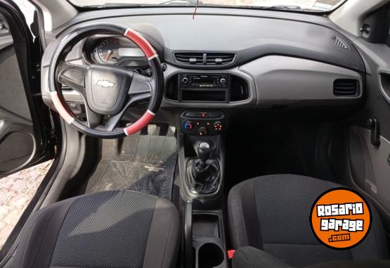 Autos - Chevrolet Onix Joy 2016 Nafta 100100Km - En Venta