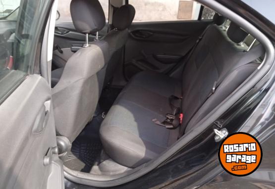 Autos - Chevrolet Onix Joy 2016 Nafta 100100Km - En Venta