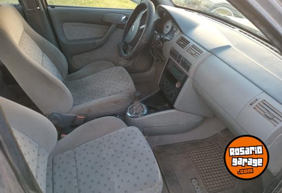 Autos - Volkswagen gol country 2005 GNC 280000Km - En Venta