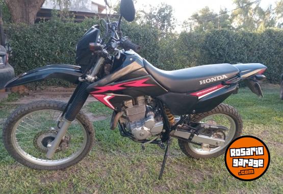 Motos - Honda Tornado 2019 Nafta 19000Km - En Venta