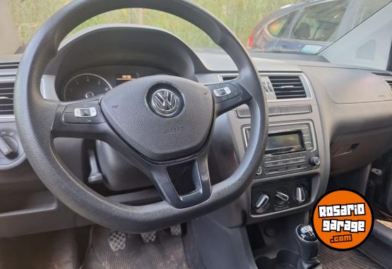 Autos - Volkswagen Suran 2016 Nafta 92000Km - En Venta