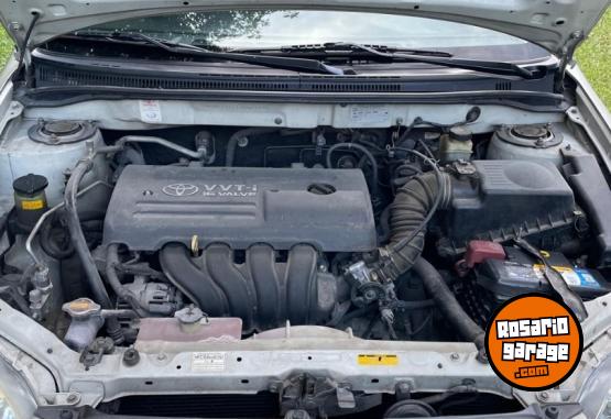 Autos - Toyota Corolla 2004 Nafta 243600Km - En Venta