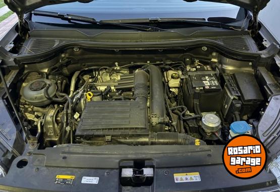 Camionetas - Volkswagen Taos Highline 2025 Nafta 10000Km - En Venta