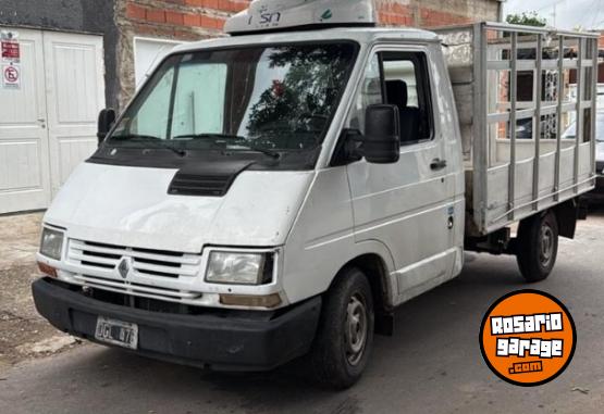 Camionetas - Renault Rodeo 2000 Nafta 111111Km - En Venta