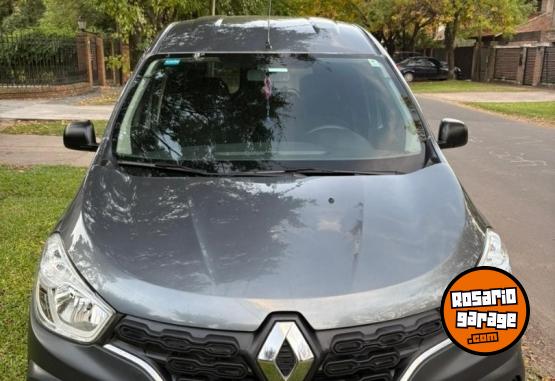 Utilitarios - Renault kangoo 2024 Nafta 42000Km - En Venta
