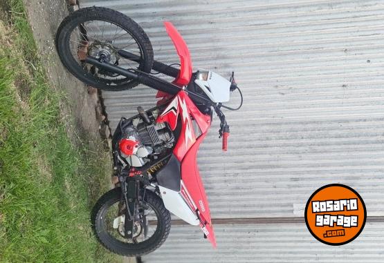 Motos - Honda Xr 250 tornado 2019 Nafta 11000Km - En Venta
