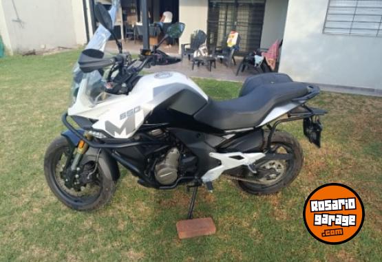 Motos - CF 650 MT 2023 Nafta 7500Km - En Venta