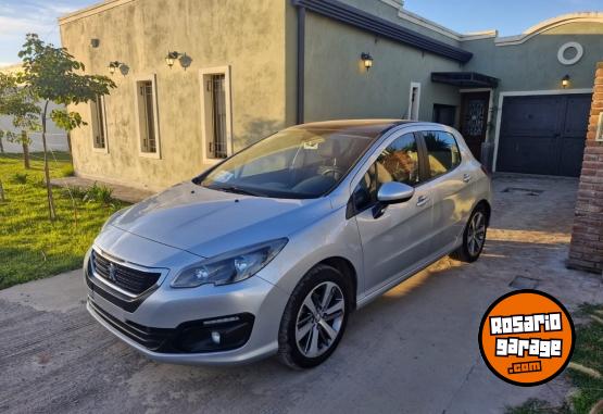 Autos - Peugeot 308 Allure Nav 2016 Nafta 82000Km - En Venta