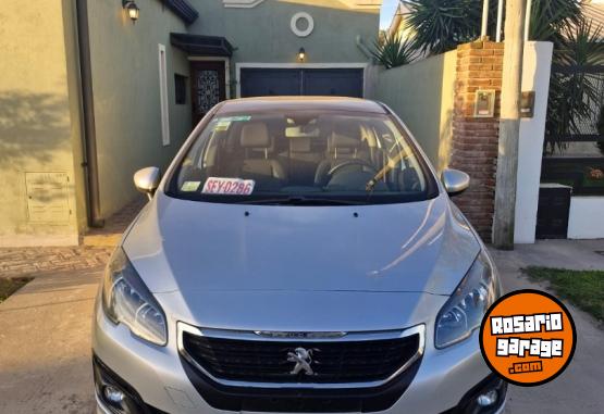 Autos - Peugeot 308 Allure Nav 2016 Nafta 82000Km - En Venta