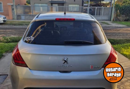 Autos - Peugeot 308 Allure Nav 2016 Nafta 82000Km - En Venta