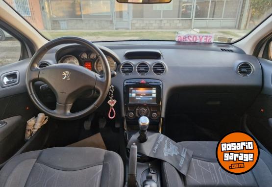 Autos - Peugeot 308 Allure Nav 2016 Nafta 82000Km - En Venta