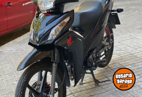 Motos - Honda 110 new wawe full 2023 Nafta 9500Km - En Venta