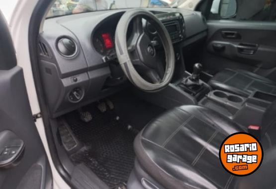 Camionetas - Volkswagen Amarok 2015 Diesel 210000Km - En Venta