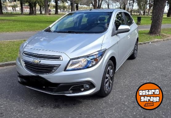 Autos - Chevrolet Onix Ltz 2014 Nafta 70000Km - En Venta