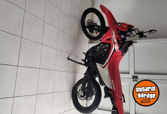 Motos - Honda XR 300 TORNADO 2025 Nafta 440Km - En Venta
